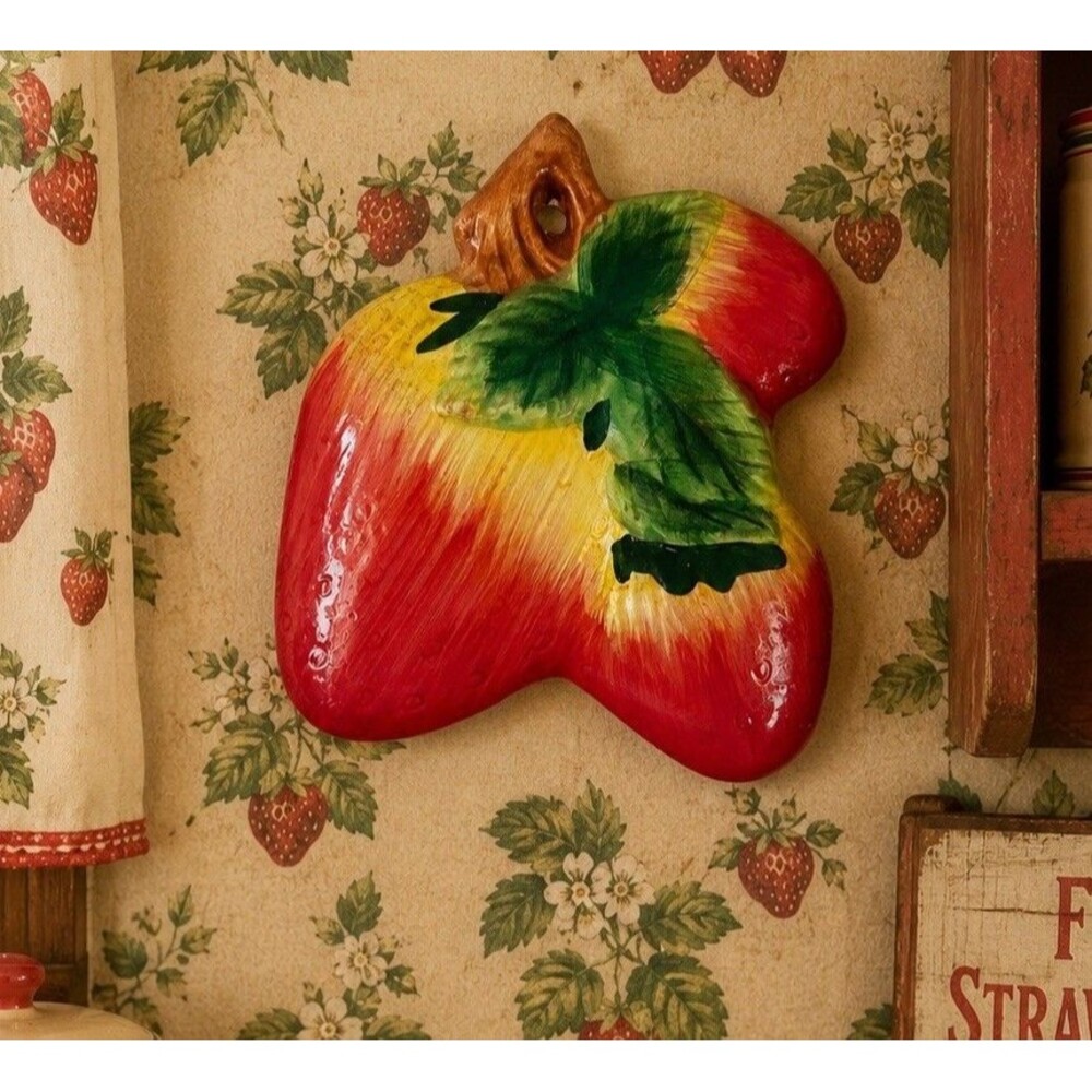 Vintage Ceramic Strawberry Fruit Wall Plaque Hand Painted Kitchen Decor 8x6.5”